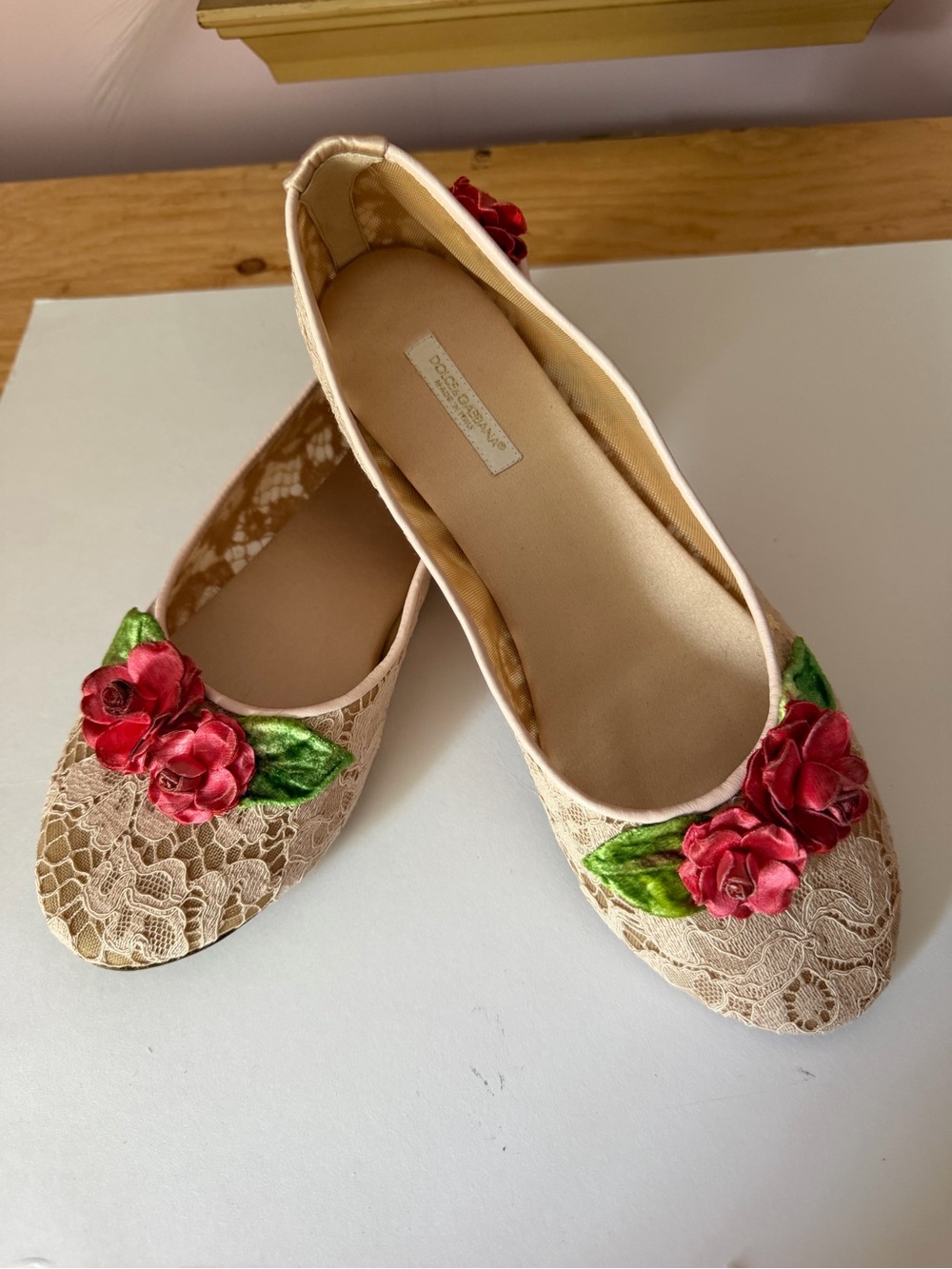 Dolce & Gabbana Beige Lace Ballet Flats with Pink Trim and Red Floral Appliqué - Picture 13 of 17